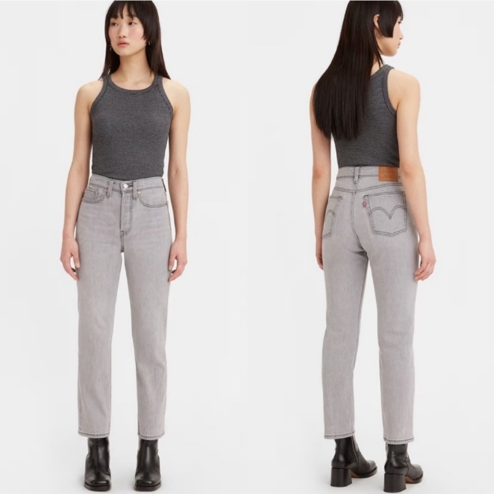 Levi’s Premium Wedgie Straight Button Fly Jeans | Size 25 | Classic Fit